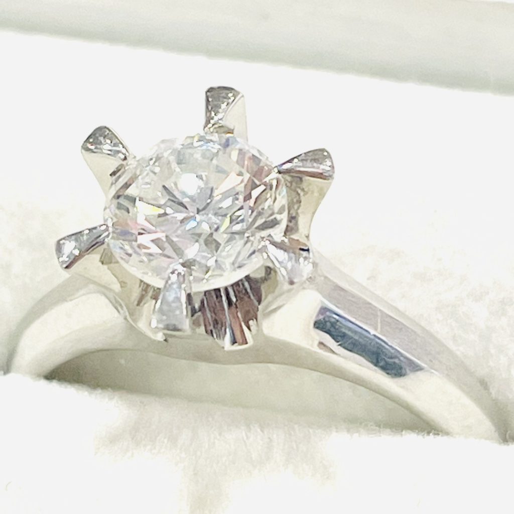 Pt850　ダイヤモンドリング　1.03ct