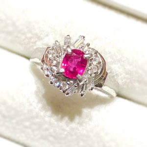 Pt900 ルビー メレダイヤ リング