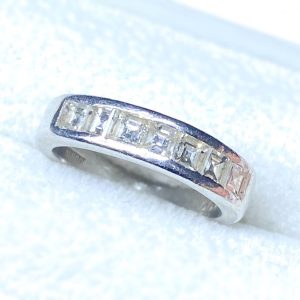 Pt900 メレダイヤ リング