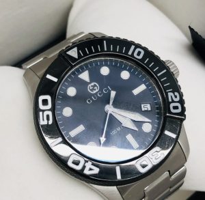 GUCCI グッチ Gタイムレス ダイバー 腕時計