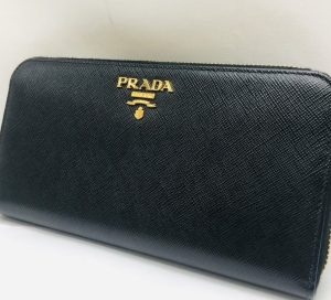 PRADA プラダ ラウンドファスナー サフィアーノ 長財布