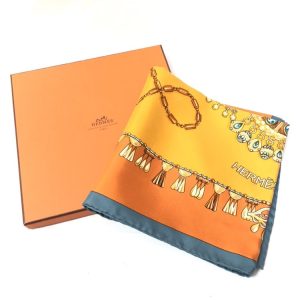 エルメス Hermès  カレ 90