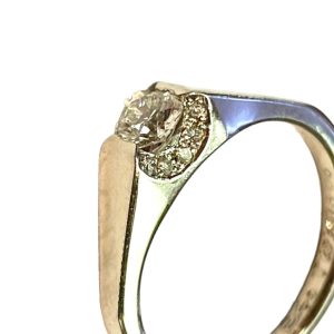 Pt900 ダイヤモンド付きリング