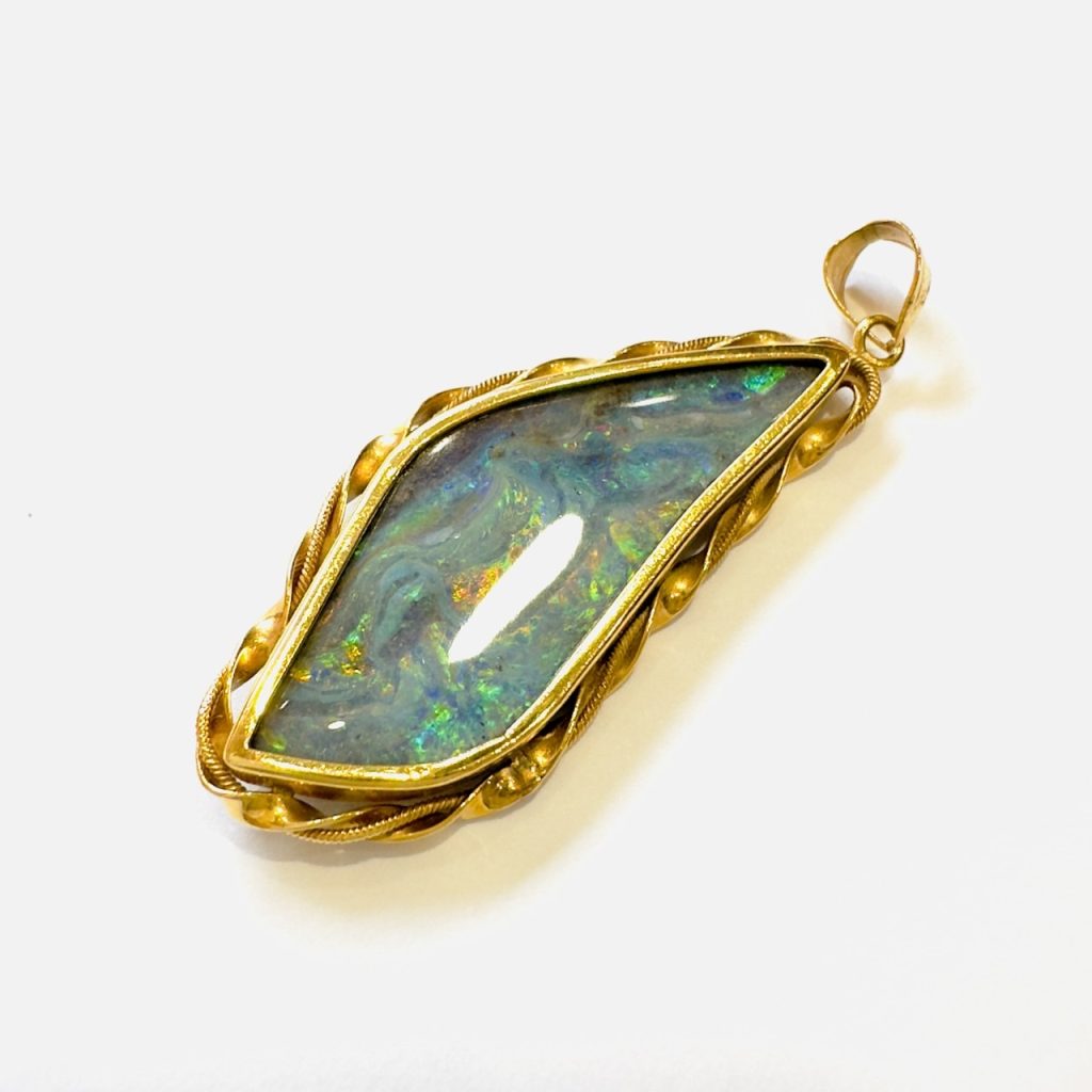 K18(18金) オパール ペンダント トップの買取実績 | 買取専門店さすがや 