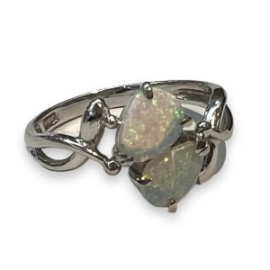 Pt900　オパール付きリング　