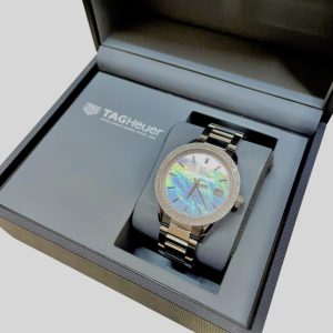 タグホイヤー カレラ シェル文字盤