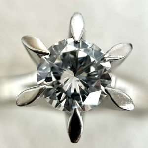 Pt900 ダイヤ1.073ct付き リング