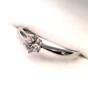 Pt900 ダイヤモンドリング