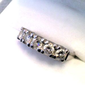 Pt900 ダイヤモンドリング