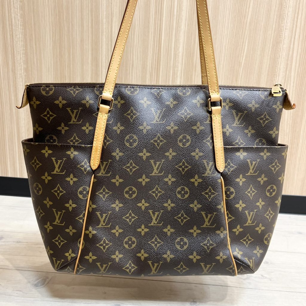 ルイ・ヴィトン LOUIS VUITTON トータリーPM モノグラム トートバッグ  