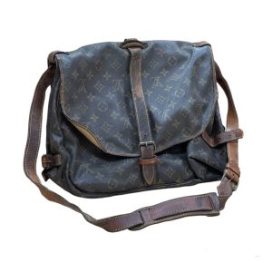Louis Vuitton　ルイヴィトン　ソミュール35　モノグラム　ショルダーバッグ　