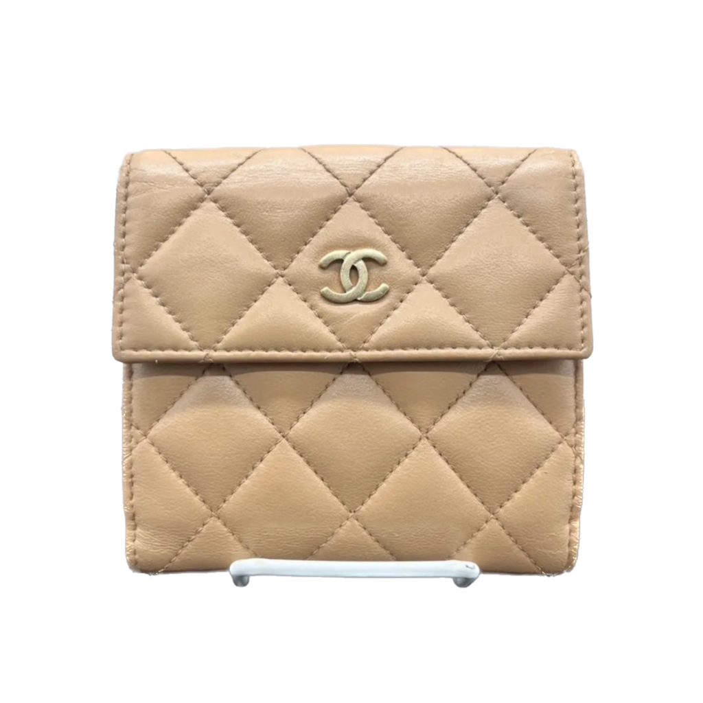 シャネル CHANEL マトラッセ 財布 ラムスキン ベージュ