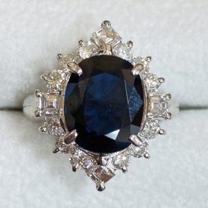 Pt850 サファイヤ4.51ct メレダイヤモンド付プラチナリング