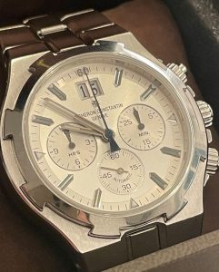 ヴァシュロンコンスタンタン オーヴァーシーズ クロノグラフ