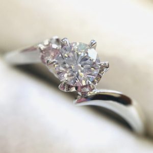 Pt950 ダイヤリング 0.317ct