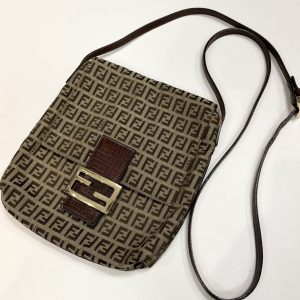 フェンディー FENDI ズッキーノ柄 ショルダーバッグ