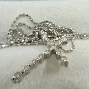K18WG　18金　ホワイトゴールド　ネックレス　メレダイヤ