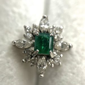Pt850(プラチナ850)  エメラルド 0.33ct ダイヤモンド0.39ct トップ カフス アクセサリー