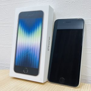 iPhoneSE3(iPhone第3世代) 64GB SIMフリー 利用制限〇