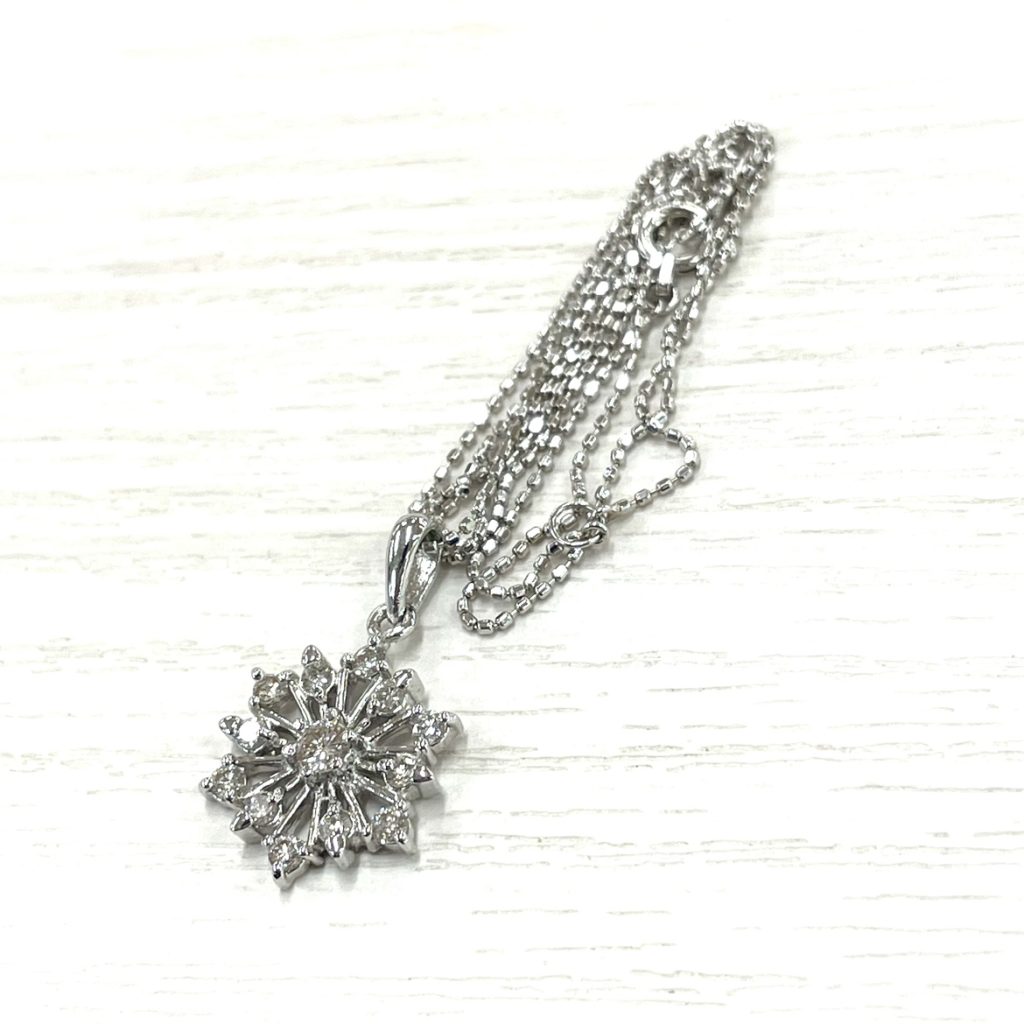 メレダイヤ デザインネックレス 750バイセルネックレス