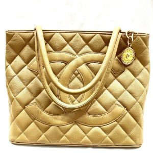 シャネル キャビアスキン トートバッグ