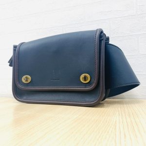 COACH(コーチ) ボディバッグ グローブレザー ネイビー