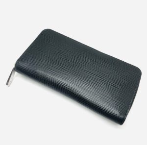 Louis Vuitton ルイヴィトン  エピ ジッピー・ウォレット