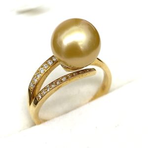 K18 18金 ゴールデンパール 真珠 メレダイヤ リング