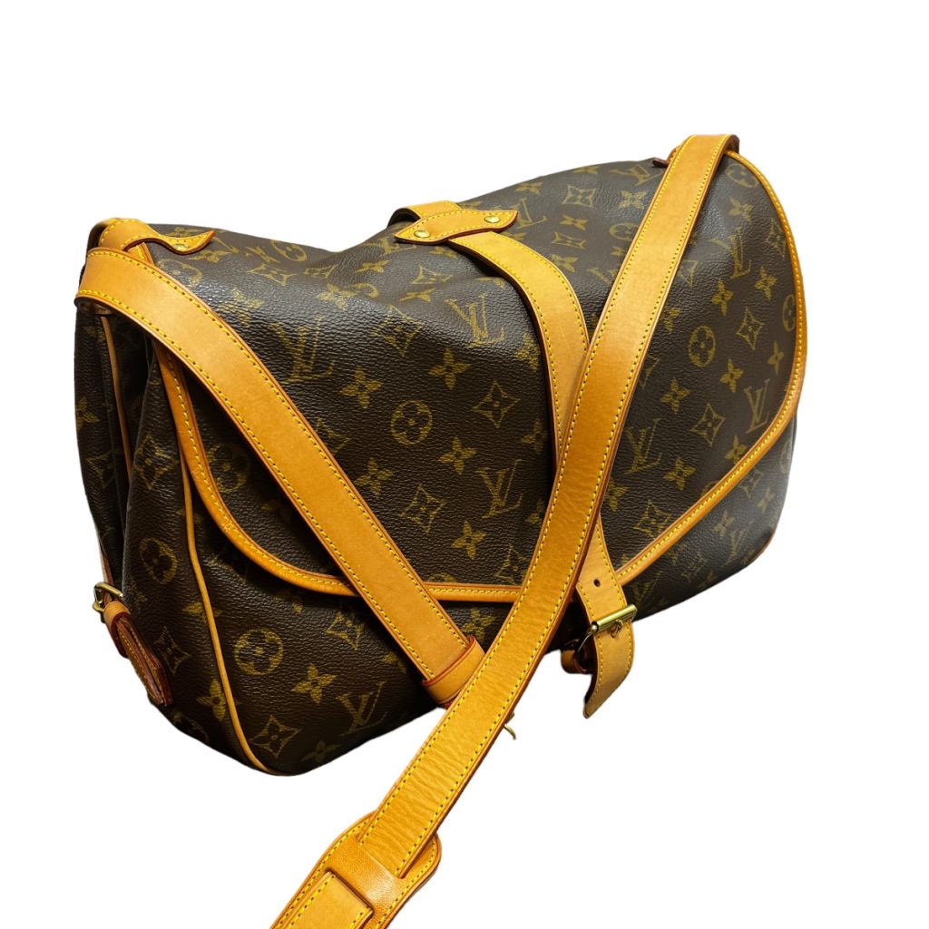 Louis Vuitton ソミュール モノグラム ショルダーバッグ