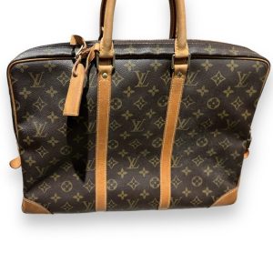 Louis Vuitton　モノグラム　シリウス40　