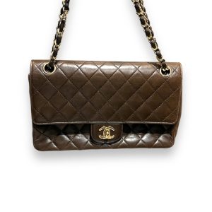 CHANEL　マトラッセ　ダブルフラップ　ブラウン　チェーンショルダー　ラムスキン