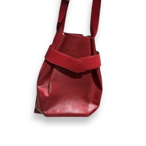 Louis Vuitton　エピ　サックデポール　レッドカラー　