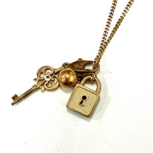 K18 デザインネックレス