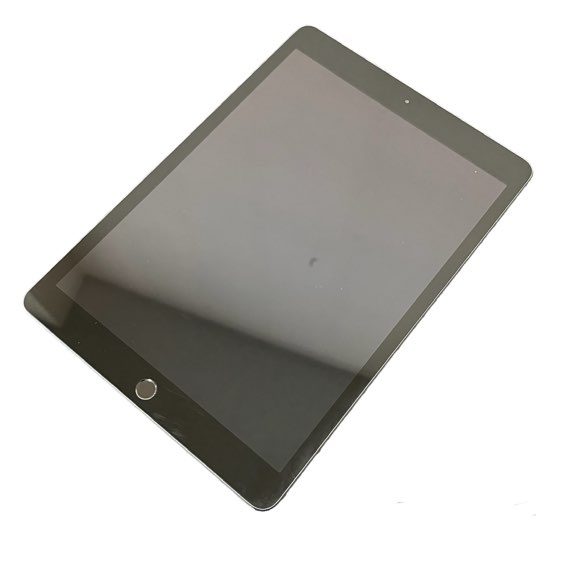 Apple iPad(第8世代) 10.2インチ 32GB A2270