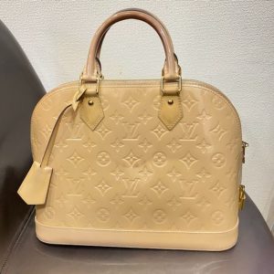 ヴィトン ヴェルニ アルマ