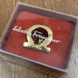 Salvatore Ferragamo スカーフリング