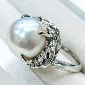 Pt900(プラチナ900) パールメレダイヤリング