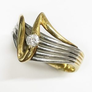 Pt900 K18 ダイヤモンド リング