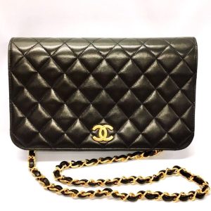 CHANEL シャネル マトラッセ ラムスキン チェーンバック