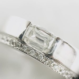 Pt900 0.62Ct 1.03Ct ダイヤリング