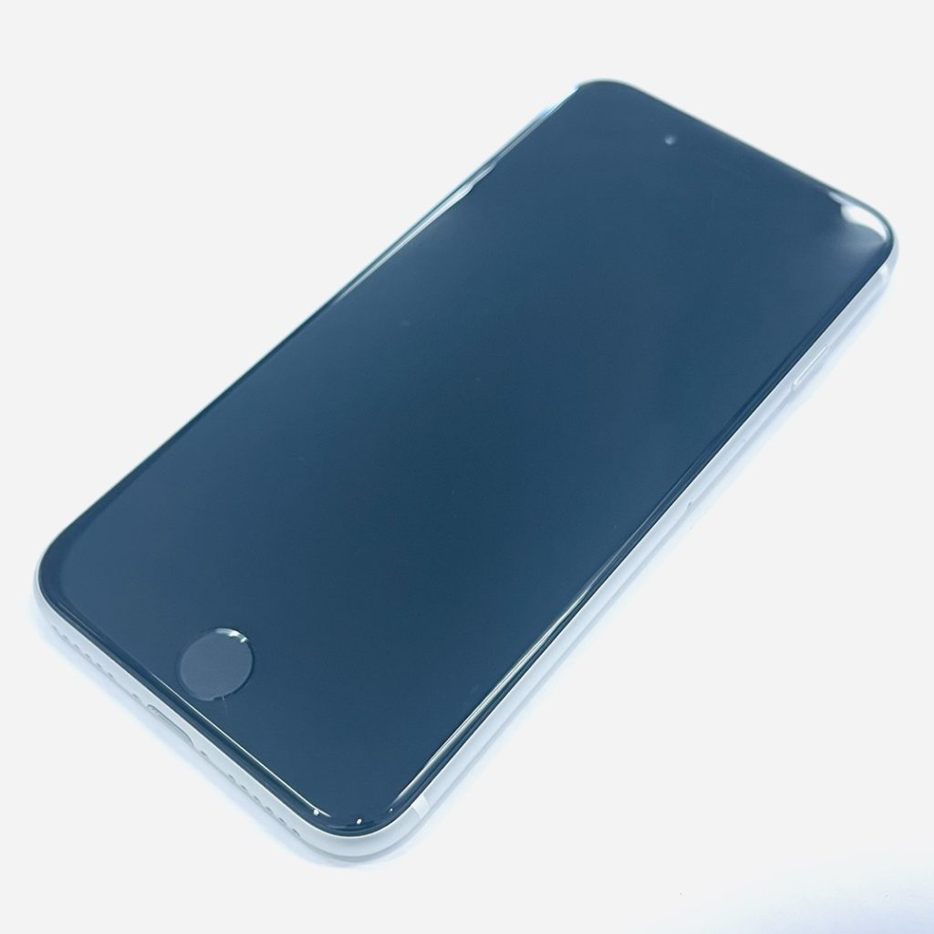 iPhoneSE3(SE第3世代) 128GB SIMフリー 利用制限〇 スターライト