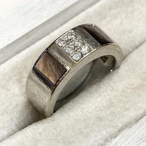 Pt850 メレダイヤ付きリング