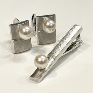 Pt900 パール付き ネクタイピン・カフスセット
