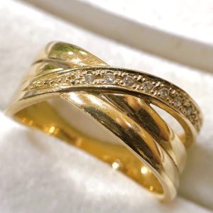 K18(18金) メレダイヤリング