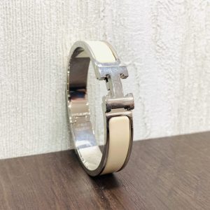 エルメス HERMES クリックH エナメルバングル ブレスレット