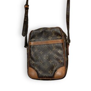 Louis Vuitton　モノグラム　ダヌーブ　