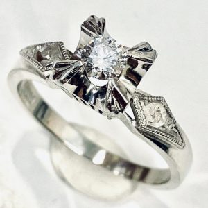 Pt900 0.23ct ダイヤモンド付きリング