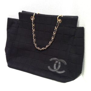 CHANEL　チョコバー　チェーンバッグ