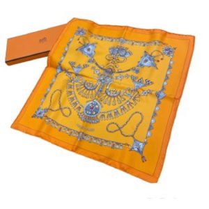 HERMES エルメス カレ45　スカーフ