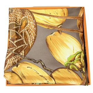 Hermès エルメス スカーフ